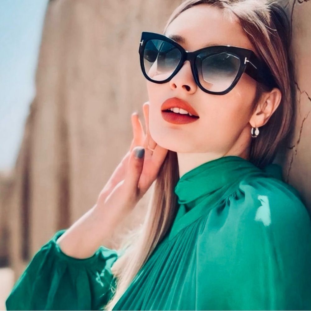 ♥️ TOM FORD EYEWEAR ANOUSHKA CAT EYE
SUNGLASSES